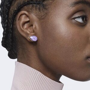 NWB Swarovski Gold and Lavender Chroma Earrings